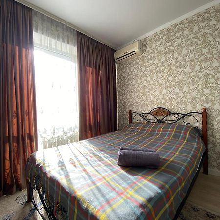 Medinahotelkz, #3, До Арбата 15 Мин Пешком, Halal Almaty Eksteriør billede