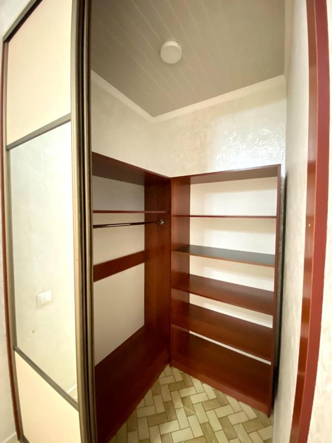 Medinahotelkz, #3, До Арбата 15 Мин Пешком, Halal Almaty Eksteriør billede
